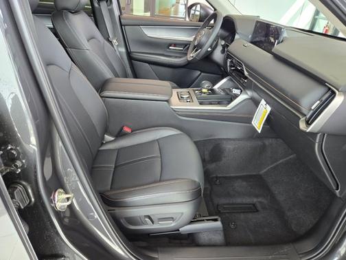 2025 Mazda CX-90 Preferred Package