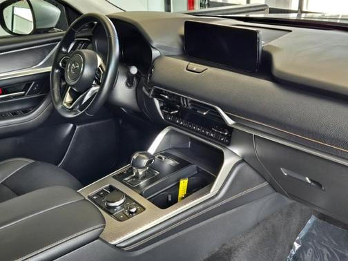 2024 Mazda CX-90 PHEV Premium