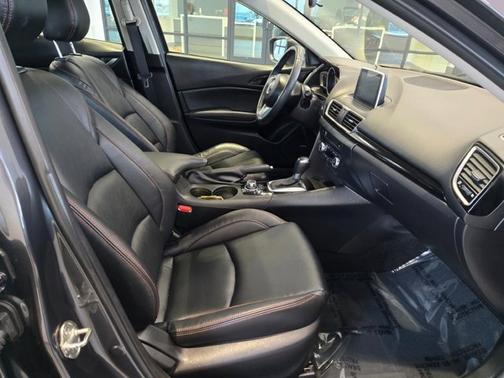 2015 Mazda Mazda3 i Grand Touring