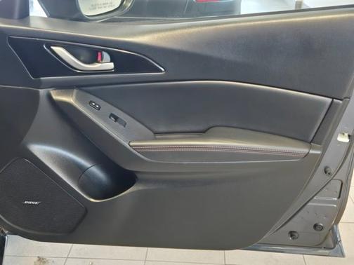 2015 Mazda Mazda3 i Grand Touring