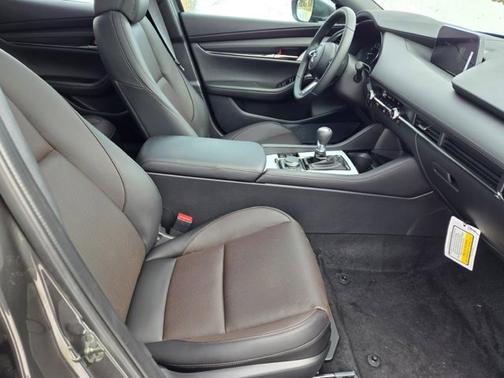 2026 Mazda Mazda3 2.5 S Premium