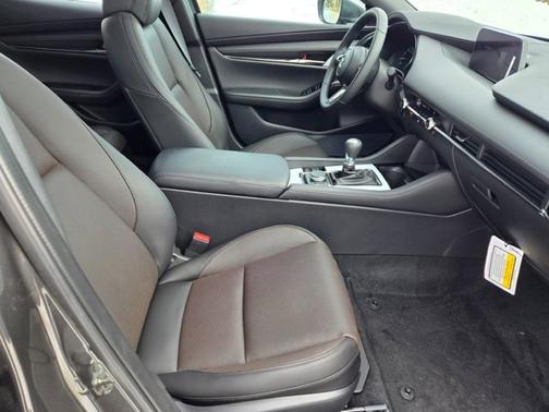 2026 Mazda Mazda3 2.5 S Premium