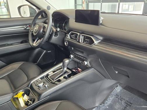 2022 Mazda CX-5 2.5 S Premium Package