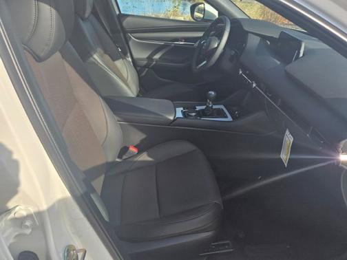 2026 Mazda Mazda3 2.5 S Premium