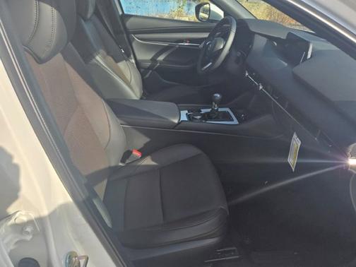 2026 Mazda Mazda3 2.5 S Premium