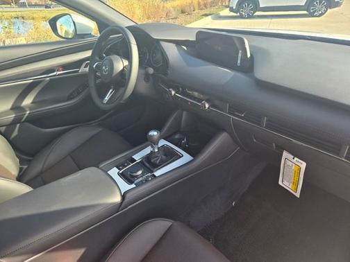2026 Mazda Mazda3 2.5 S Premium