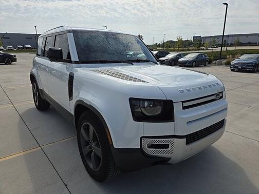 2025 Land Rover Defender S