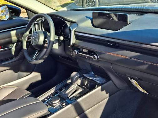 2026 Mazda CX-50 Hybrid Premium Plus