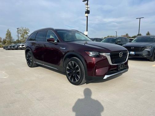 2024 Mazda CX-90 PHEV Premium Plus