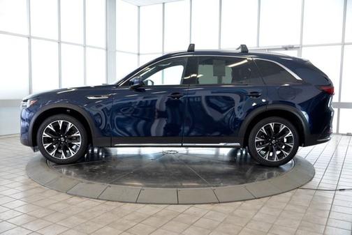 2024 Mazda CX-90 PHEV Premium Plus