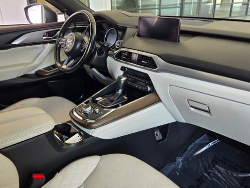 2022 Mazda CX-9 Signature
