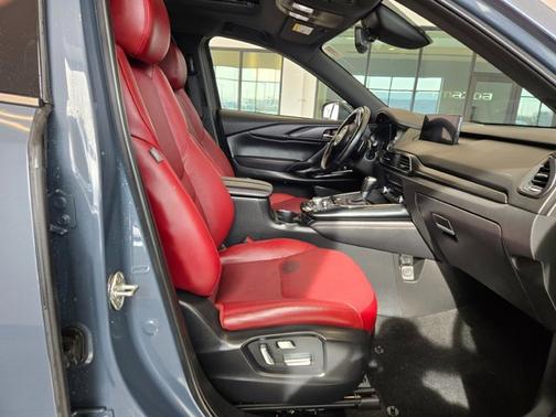 2023 Mazda CX-9 Carbon Edition