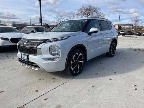 2022 Mitsubishi Outlander SEL