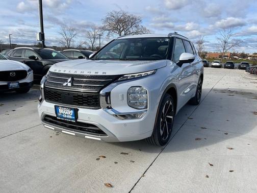 2022 Mitsubishi Outlander SEL