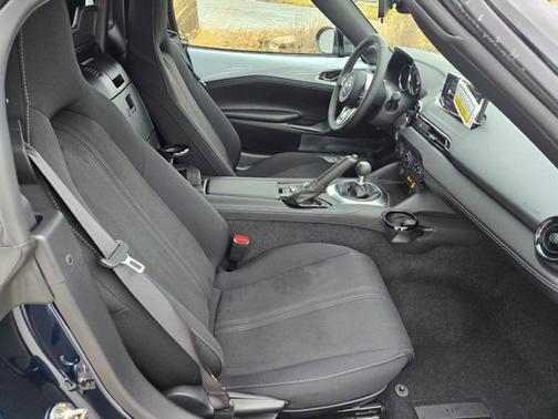 2025 Mazda MX-5 Miata Club