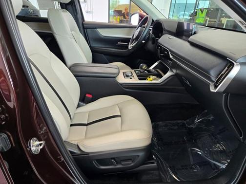2024 Mazda CX-90 PHEV Premium