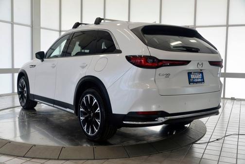2024 Mazda CX-90 PHEV Premium