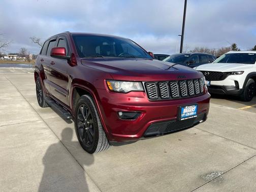 2021 Jeep Grand Cherokee Laredo X