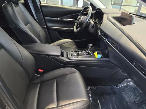 2022 Mazda CX-30 2.5 S Select Package