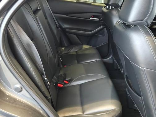 2022 Mazda CX-30 2.5 S Select Package
