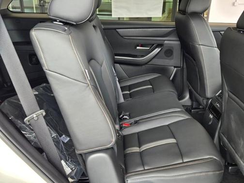 2025 Mazda CX-90 Select Package