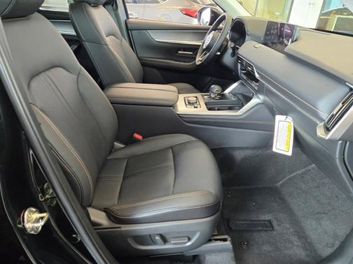 2025 Mazda CX-90 Preferred Package