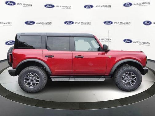 Ruby Red Metallic Tinted Clearcoat 2025 Ford Bronco Badlands