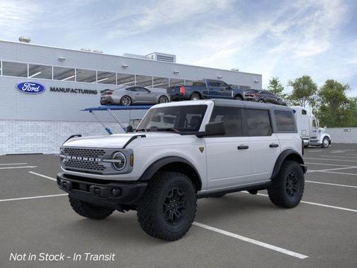 Oxford White 2026 Ford Bronco Badlands