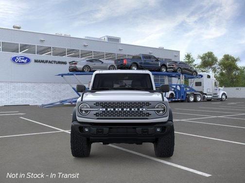 Oxford White 2026 Ford Bronco Badlands