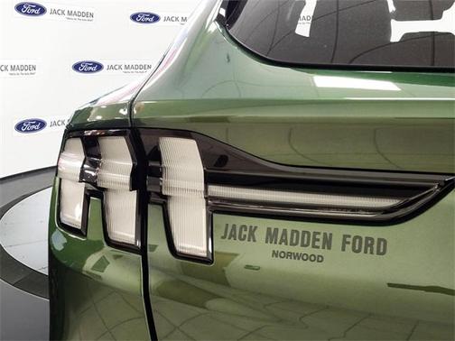 2025 Ford Mustang Mach-E GT