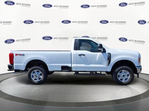 Oxford White 2026 Ford F-350 XLT