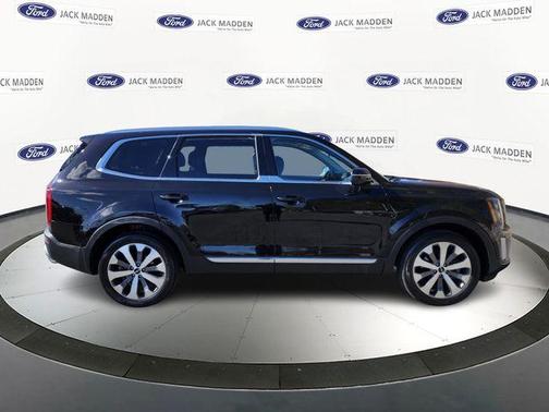 Black 2022 Kia Telluride EX