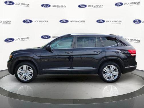 Deep Black Pearl Effect 2019 Volkswagen Atlas 3.6L SEL