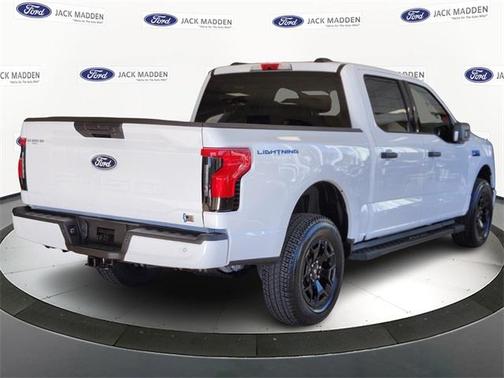 2025 Ford F-150 Lightning XLT