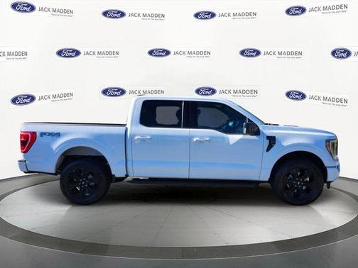 Oxford White 2023 Ford F-150 XLT