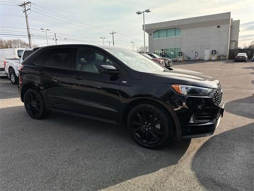 2022 Ford Edge ST LINE