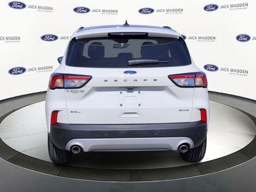 Star White 2022 Ford Escape SEL