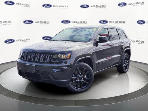 Diamond Black 2021 Jeep Grand Cherokee Laredo X