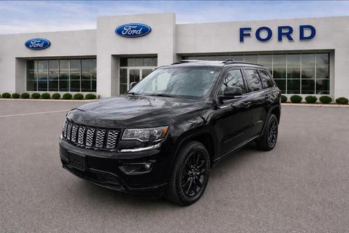 Diamond Black 2021 Jeep Grand Cherokee Laredo X