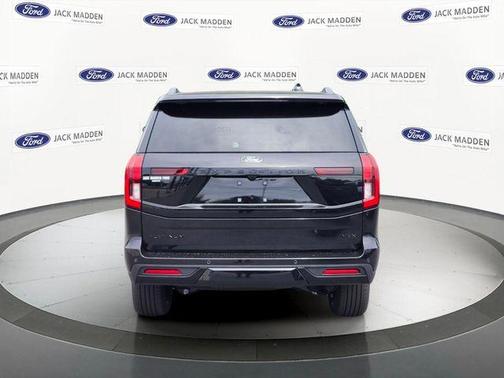 Agate Black Metallic 2026 Ford Expedition Max Platinum