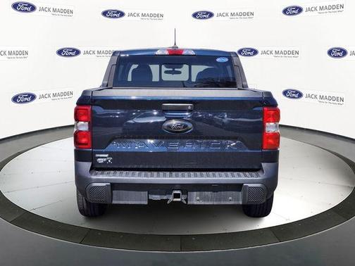 Blue Metallic 2023 Ford Maverick Lariat