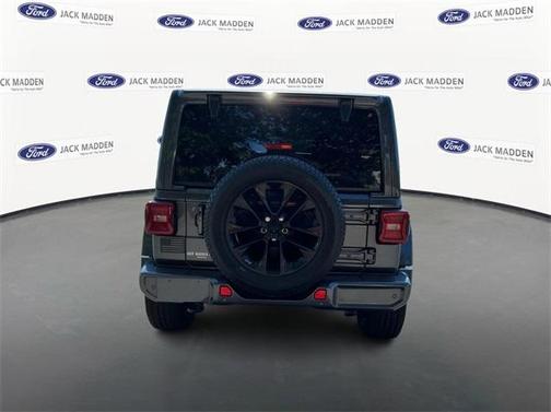 2021 Jeep Wrangler Unlimited Sahara Altitude