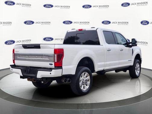 Oxford White 2022 Ford F-350 Platinum