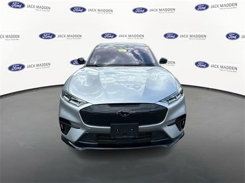 2021 Ford Mustang Mach-E GT