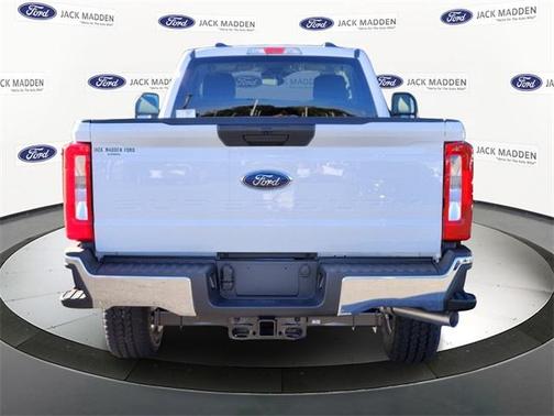 2025 Ford F-350 XLT