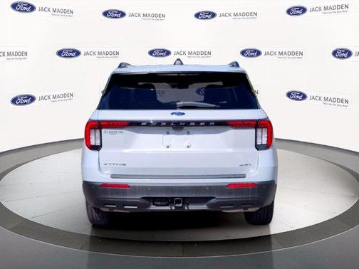 White Metallic 2025 Ford Explorer Active