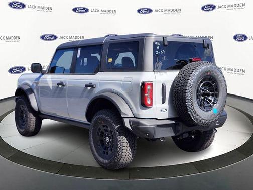 Avalanche 2026 Ford Bronco Badlands