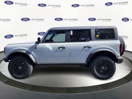 Avalanche 2026 Ford Bronco Badlands