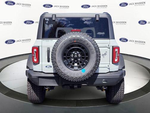 Avalanche 2026 Ford Bronco Badlands