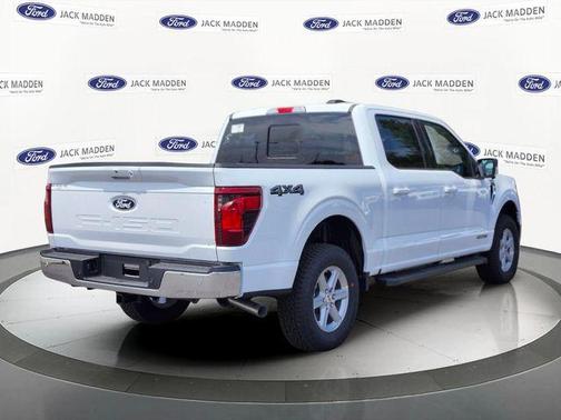 Oxford White 2026 Ford F-150 XLT